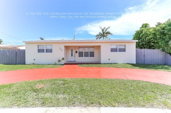 Building Photo - 7560 Pierce St
