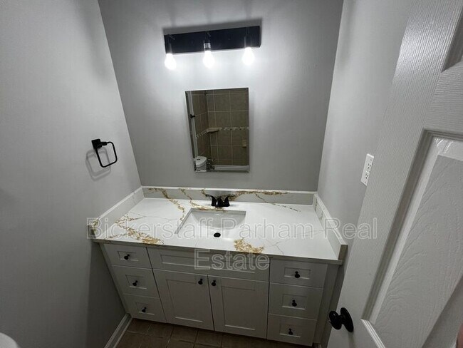 Building Photo - 3836 Arrel Dr