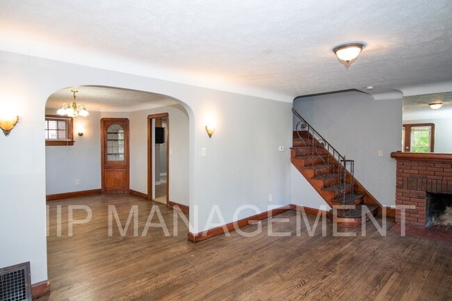 Building Photo - 1294 Winston Rd