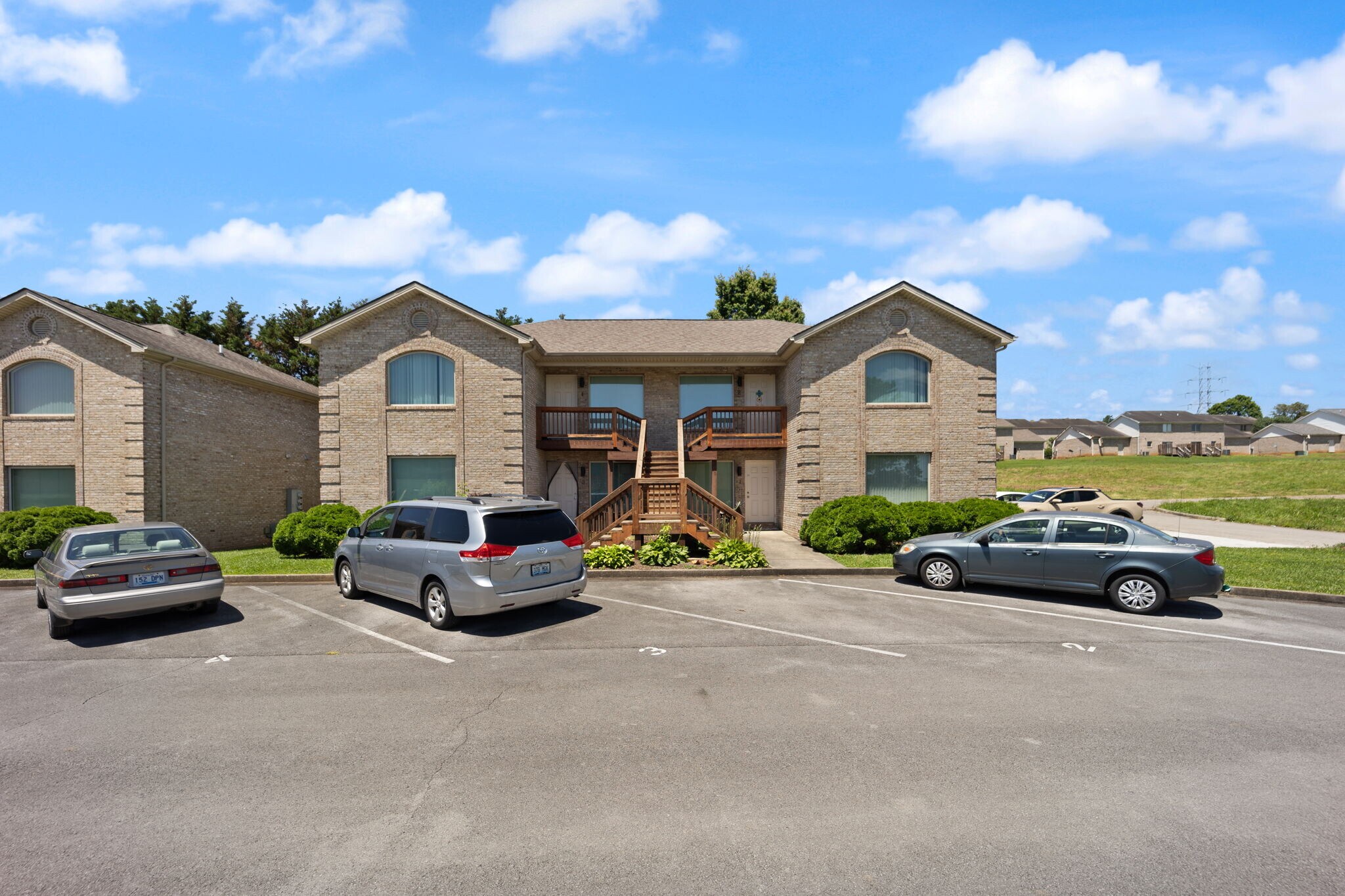 Building Photo - 22 Roks Pl