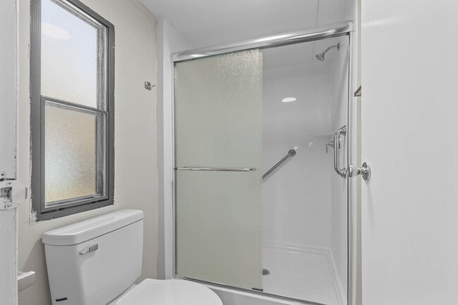 Building Photo - 100 Caviness Dr