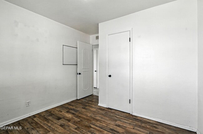 Building Photo - 5312 Capistrano Dr