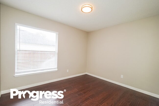 Building Photo - 13743 Riverpath Grove Dr