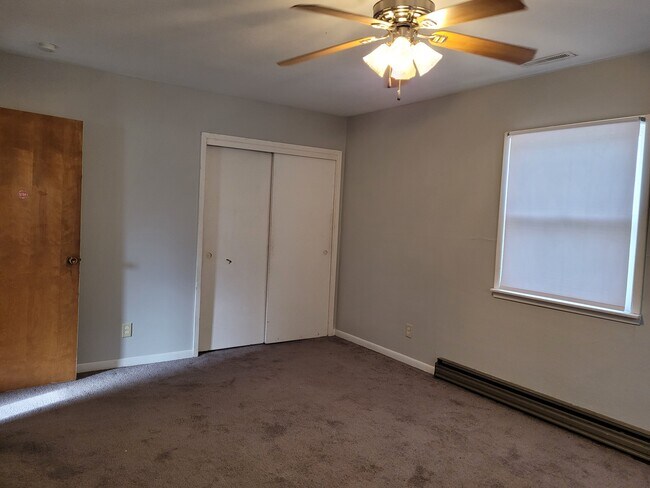 Bedroom - 220 W 10th St S