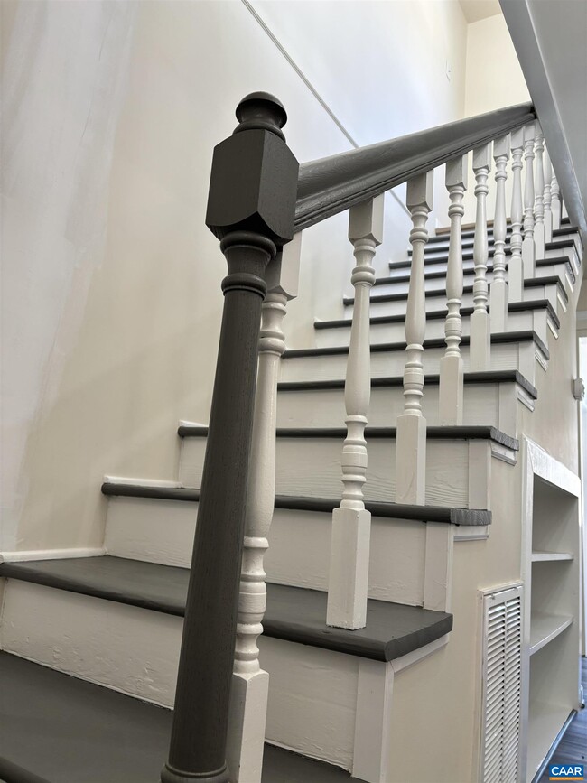 Building Photo - 12663 Thomas Nelson Hwy