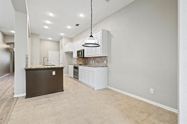 Building Photo - 2206 Patriot Dr