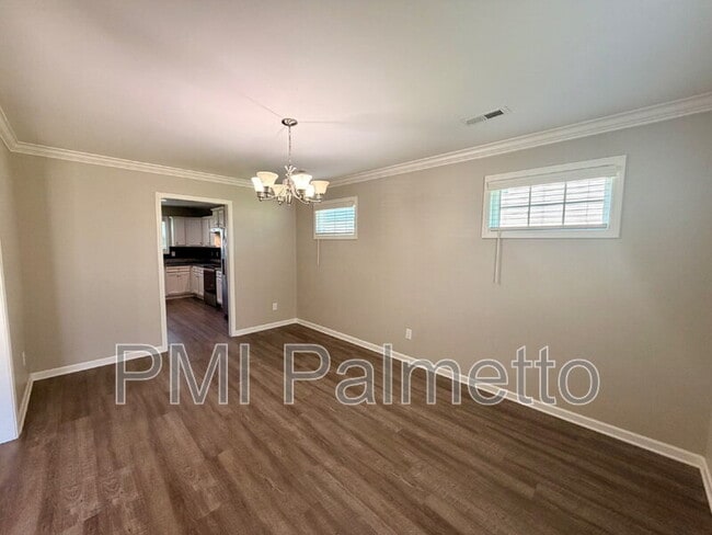 Building Photo - 226 Elsoma Dr