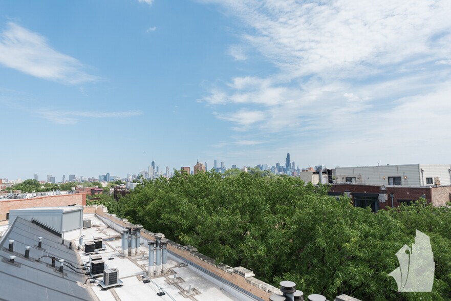 Building Photo - 2300 W Wabansia Ave