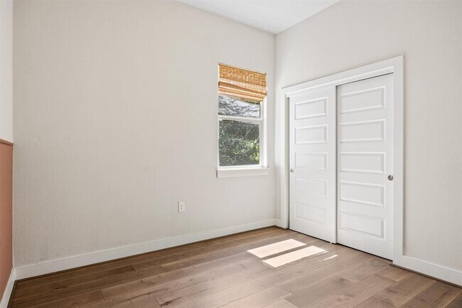 Building Photo - 12218 Cottage Promenade Ct
