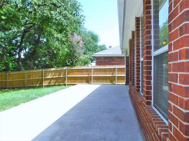 Building Photo - 3840 Chimney Rock Dr