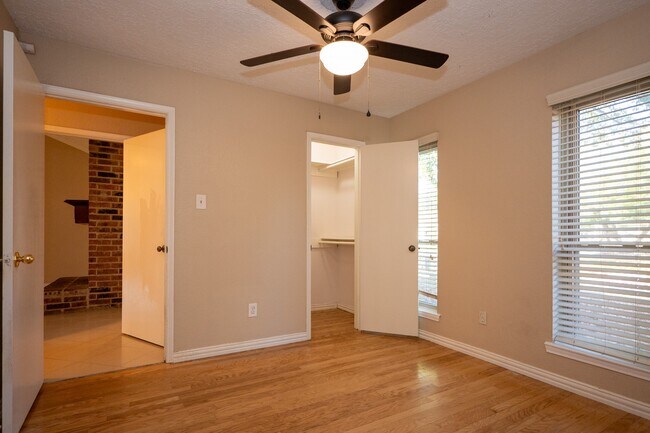 Building Photo - 22811 Elkana Deane Ln