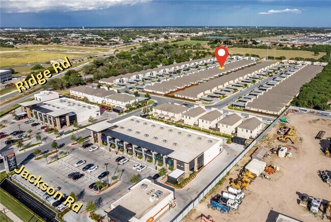 Building Photo - 15 West Dr