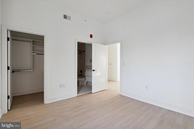 Building Photo - 1643 N 2nd St