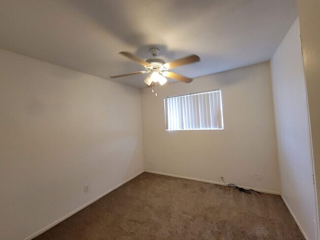 Building Photo - Beautiful 4 bed - 2 bath in Mesa!