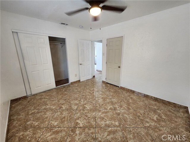 Building Photo - 1265 W 19th St