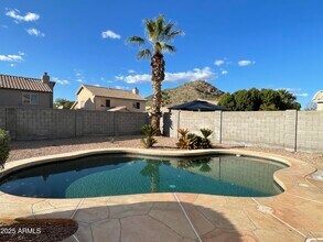 Building Photo - 1702 E Blackhawk Dr
