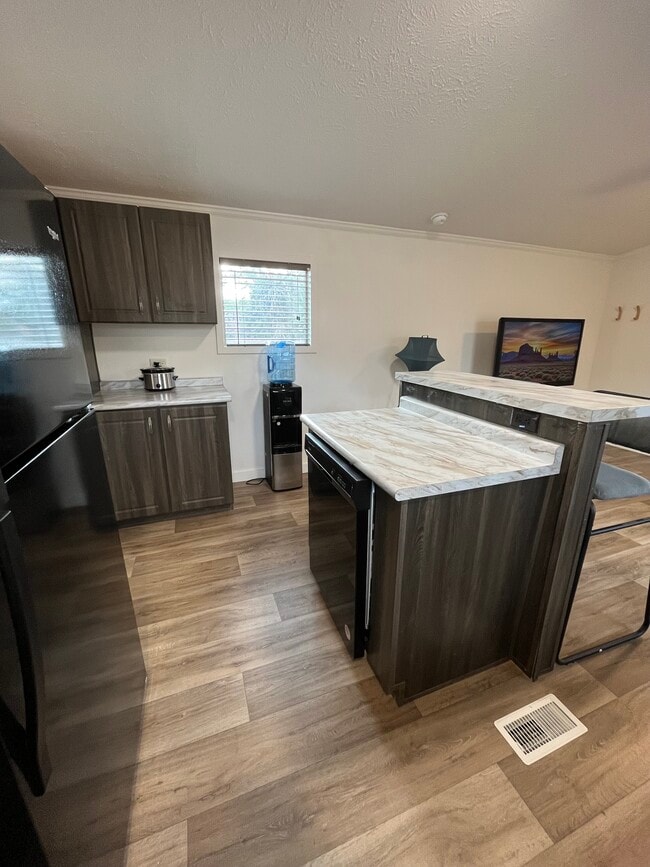 Building Photo - 4313-4312 Condesa Dr NW