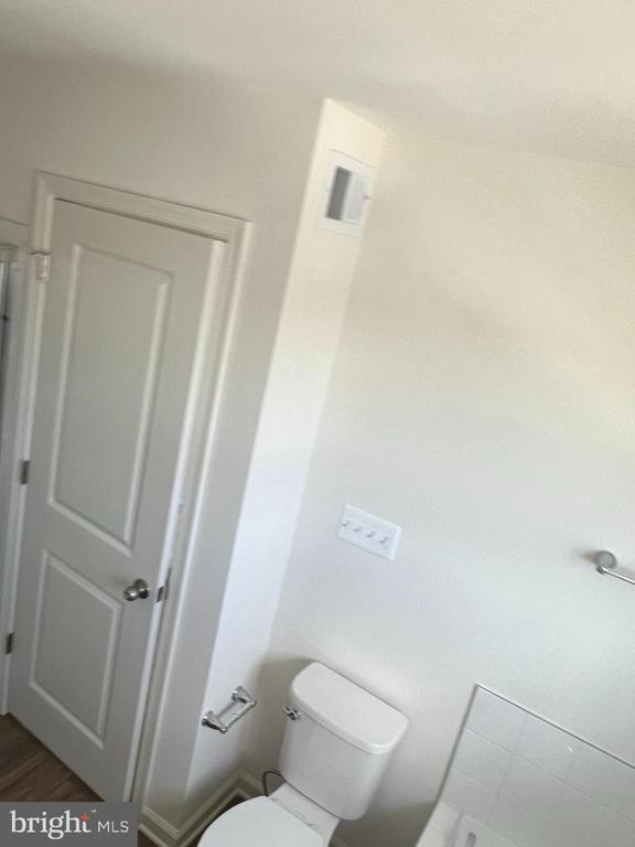 Building Photo - 167 Clifton Mnr