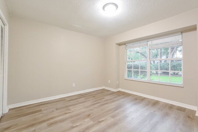 Building Photo - 378 Bahia Cir