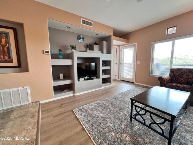 Building Photo - 655 W Vistoso Highlands Dr