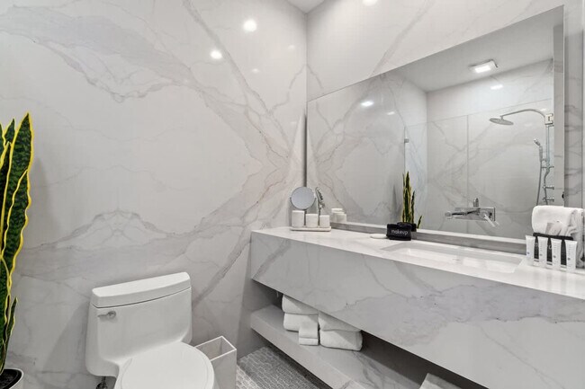 Building Photo - 9955 E County Hwy 30A