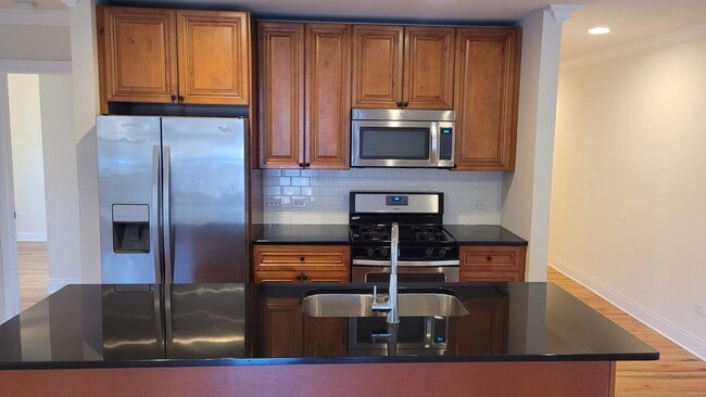 Building Photo - 4520 N Beacon St