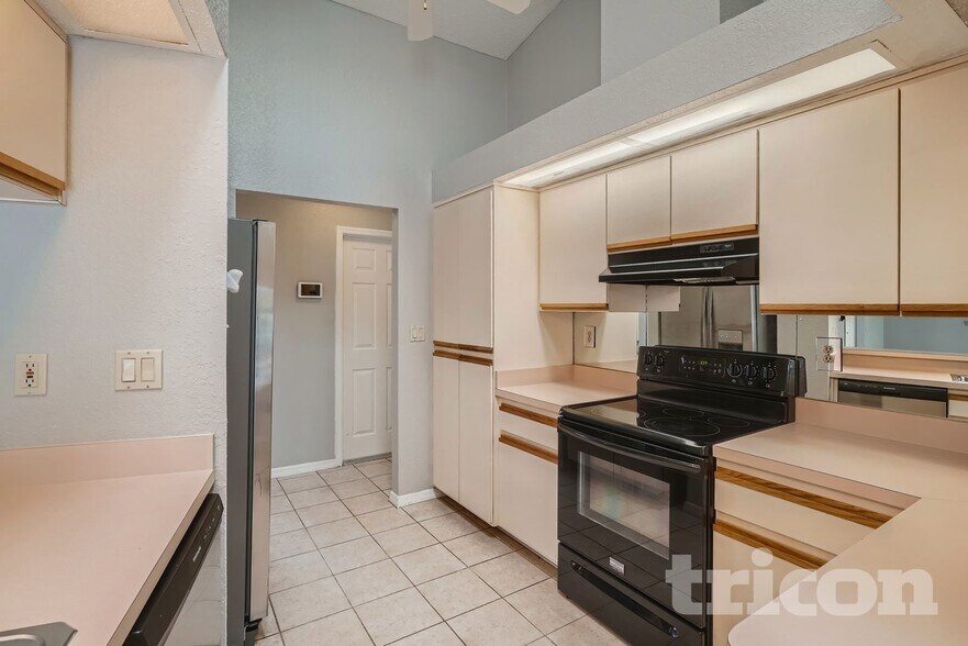 Building Photo - 6145 Golddust Rd