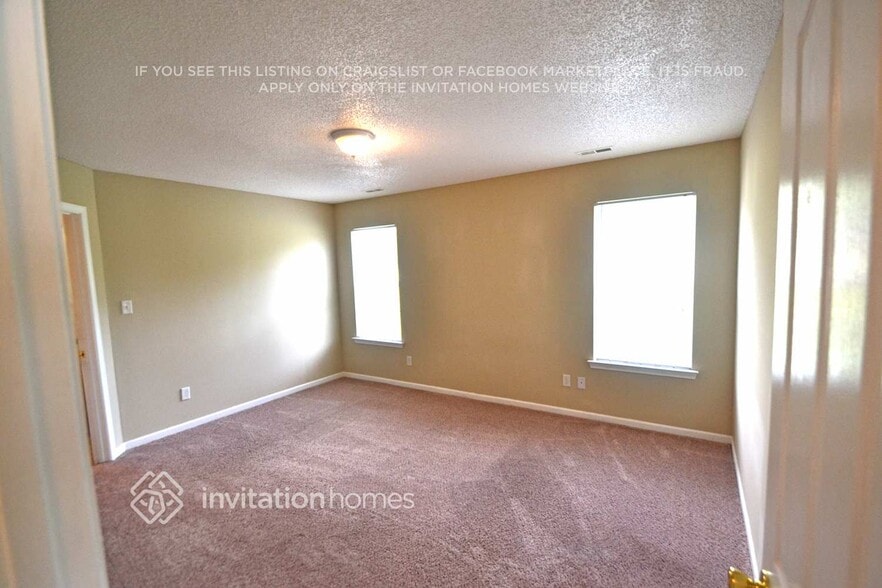 Building Photo - 1013 Salmon River Dr