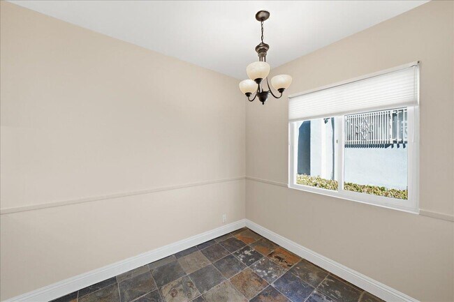 Building Photo - 11719 Mayfield Ave