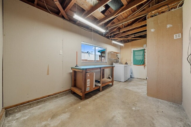 Building Photo - 8346 Lake Baca Dr