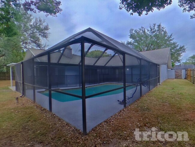 Building Photo - 1751 Shady Leaf Dr