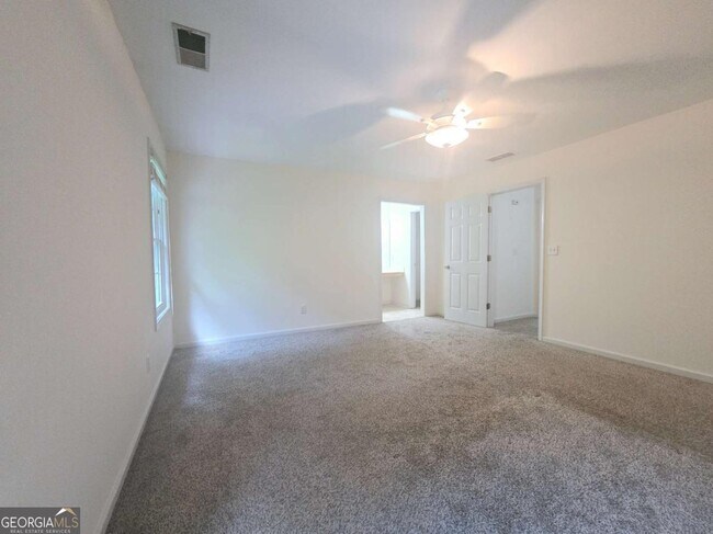 Building Photo - 1318 Guilderoy Ln