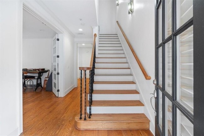 Building Photo - 4209 Whitby Way SE