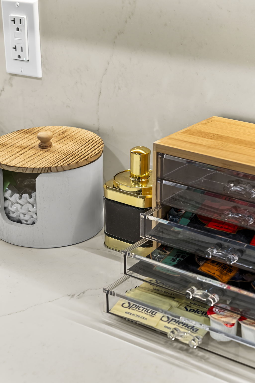 Building Photo - 1566 Beacon St