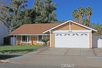 Building Photo - 2538 Alona St