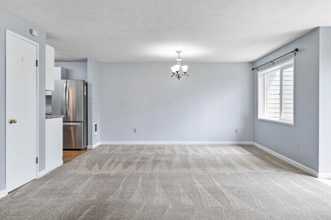 Building Photo - 3433 SW McNary Pkwy