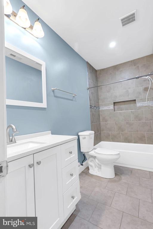 Building Photo - 40560 Aldie Springs Dr