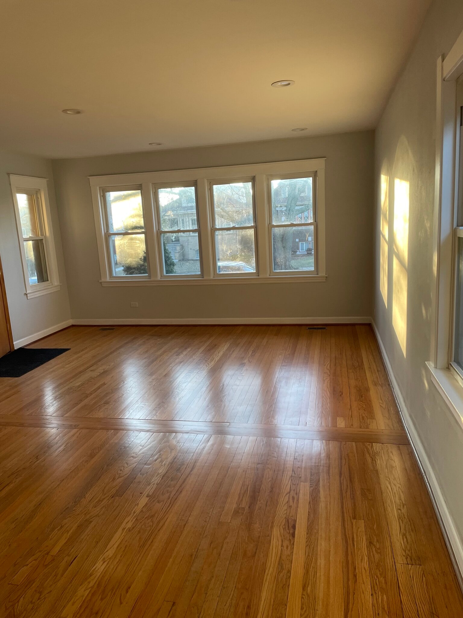 Building Photo - 3111 N 78th Ave