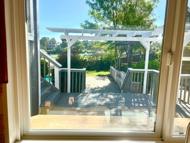 Building Photo - Almaden Valley Ranchette on 1+ Acre | Pool, Horse Property & Views