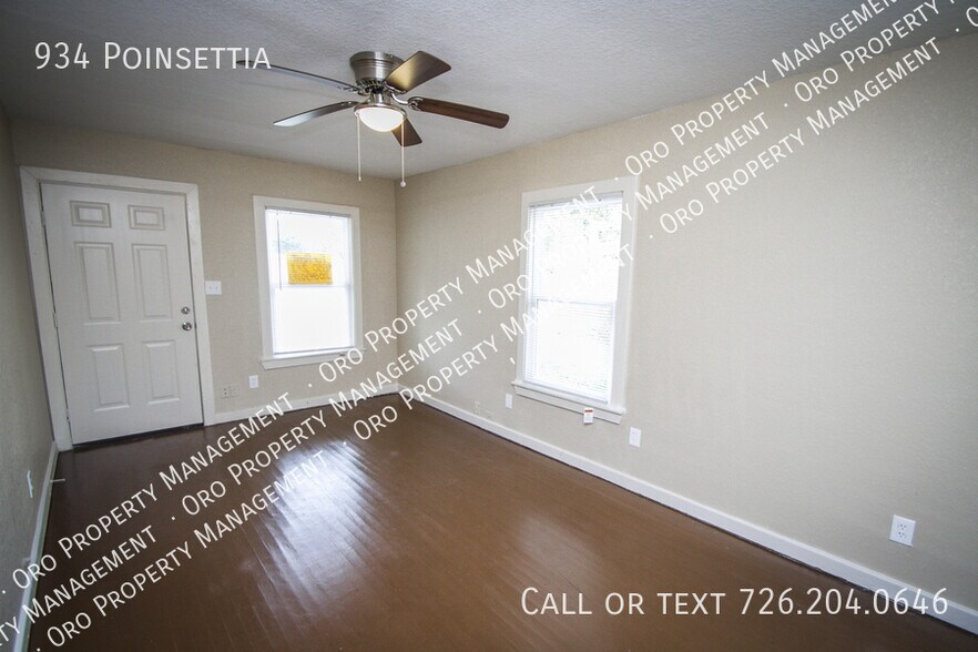 Building Photo - 934 Poinsettia-