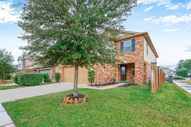 Building Photo - 15910 Copper Oak Ln
