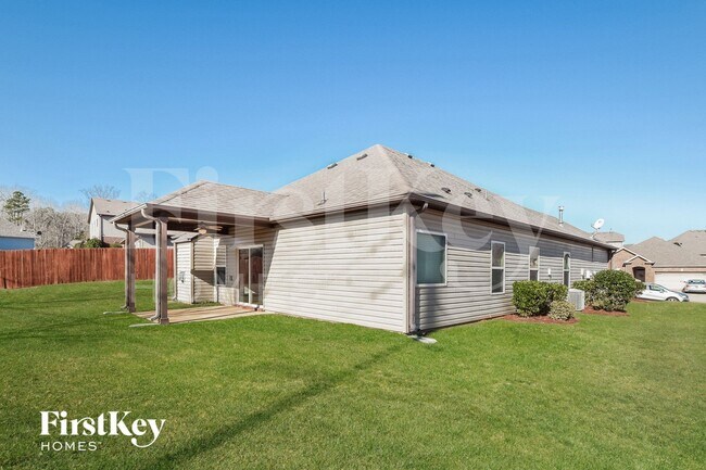 Building Photo - 308 Polo Ct