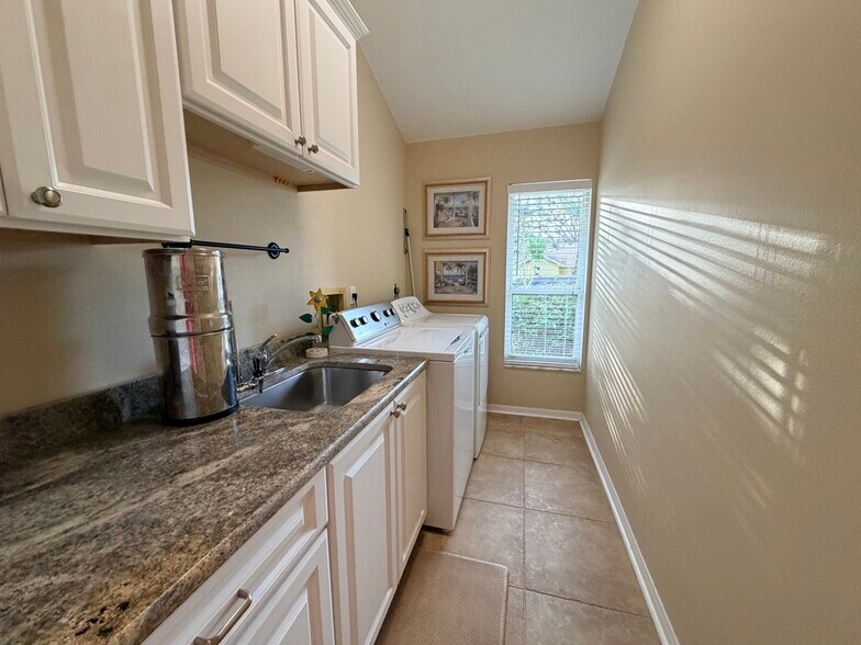 Building Photo - 8317 9th Avenue Ter NW