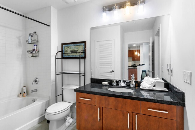 Building Photo - 300 S Australian Ave