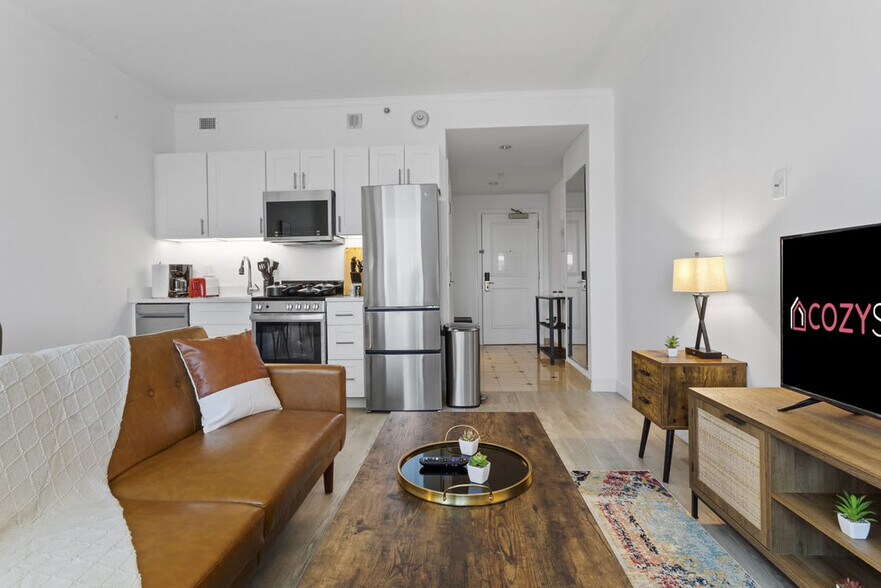 Building Photo - 810 Pacific Ave