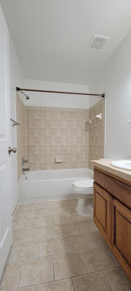 Building Photo - 3167 E 11 Mile Rd