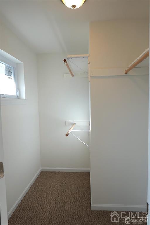 Building Photo - 381 Highland St