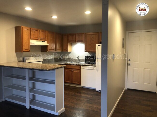 Building Photo - 8330 Zuni St