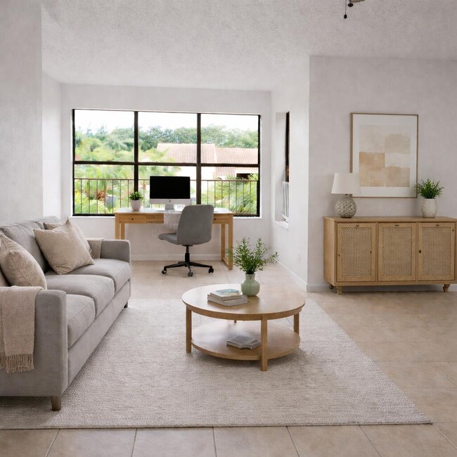 Building Photo - 2926 S University Dr