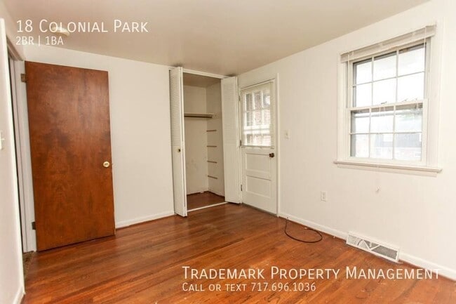 Building Photo - 18 Colonial Park